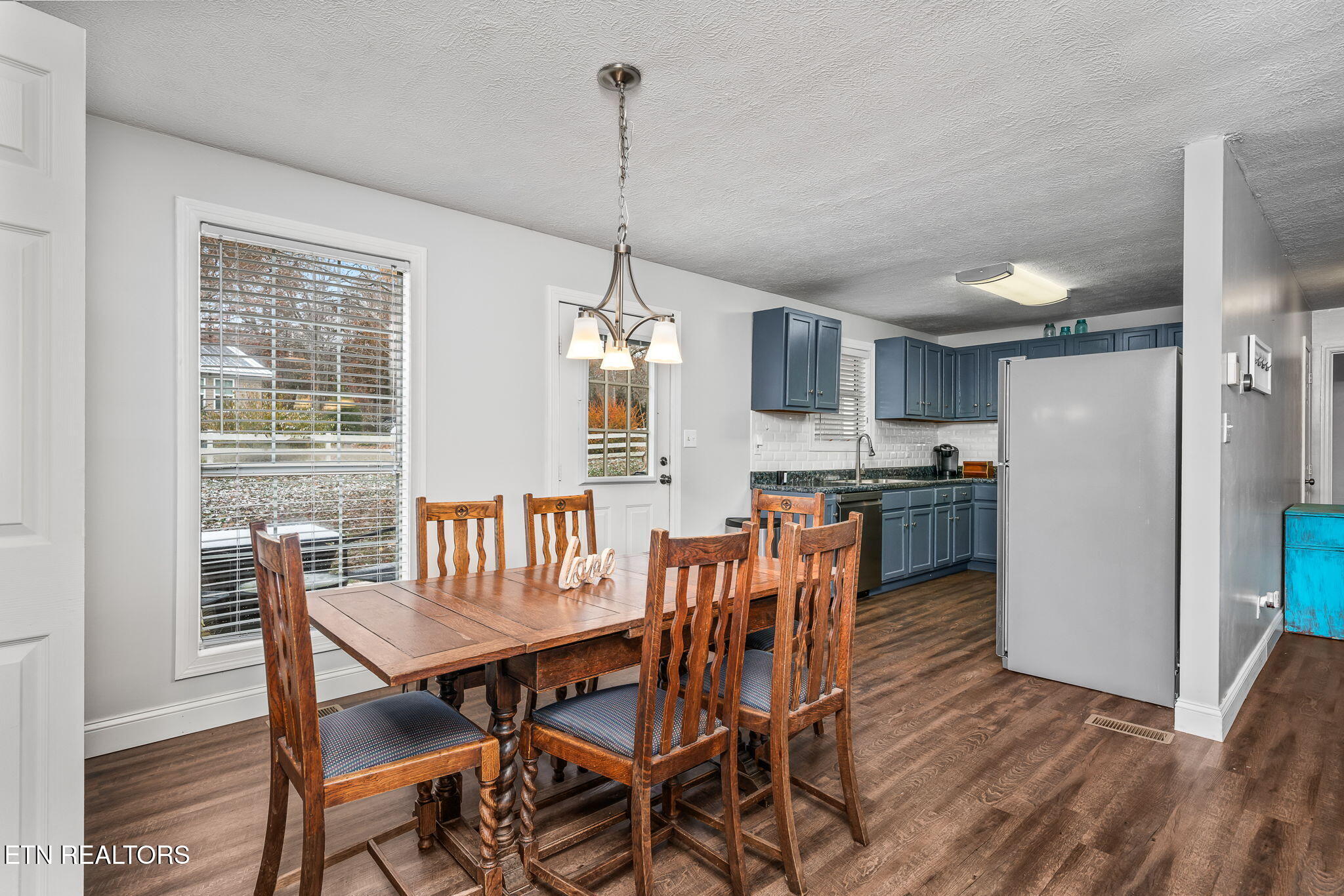 19 Honeysuckle Road Pikeville, TN 37367 - Photo 6 of 39 13-web-or-mls-19 Honeysuckle_078_TNPC