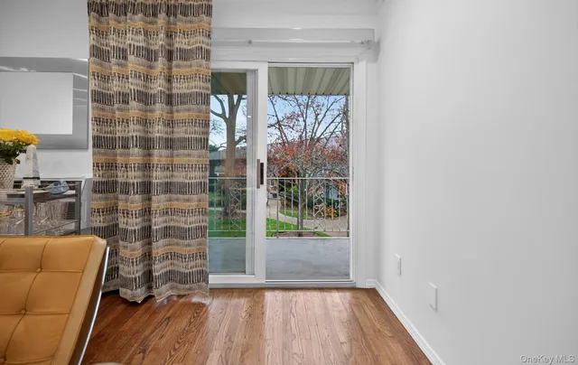 $560,000 | 1 Toms Point Lane, Unit 2A, Port Washington, NY 11050