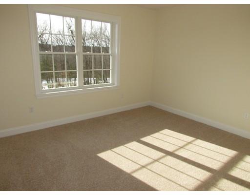 12 Jordan Road Holden, MA 01520 - Photo 11 of 17 Gallery Image 11