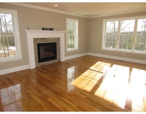 12 Jordan Road Holden, MA 01520 - Photo 5 of 17 Gallery Image 5