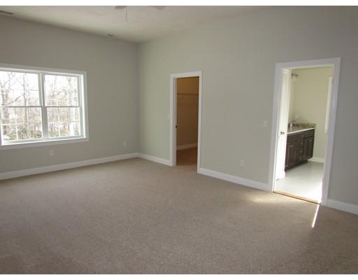 12 Jordan Road Holden, MA 01520 - Photo 10 of 17 Gallery Image 10