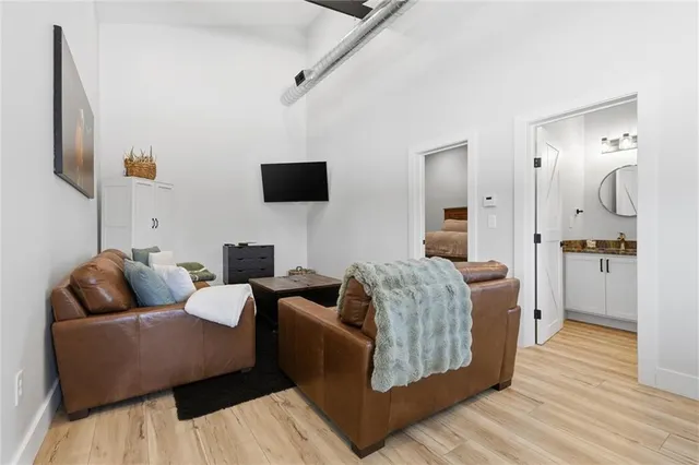 $987,000 | 17115 East 215th Street, Peculiar, MO 64078