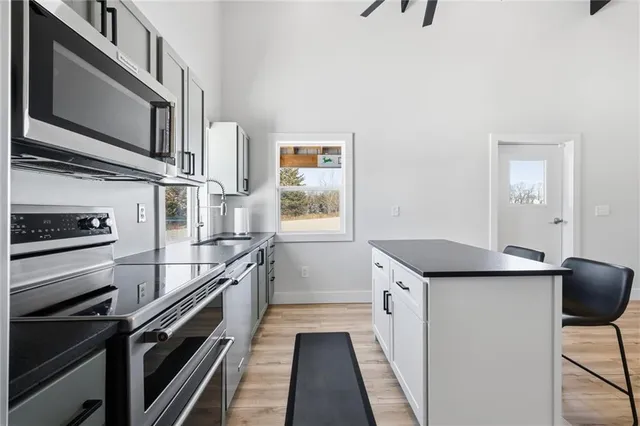 $987,000 | 17115 East 215th Street, Peculiar, MO 64078