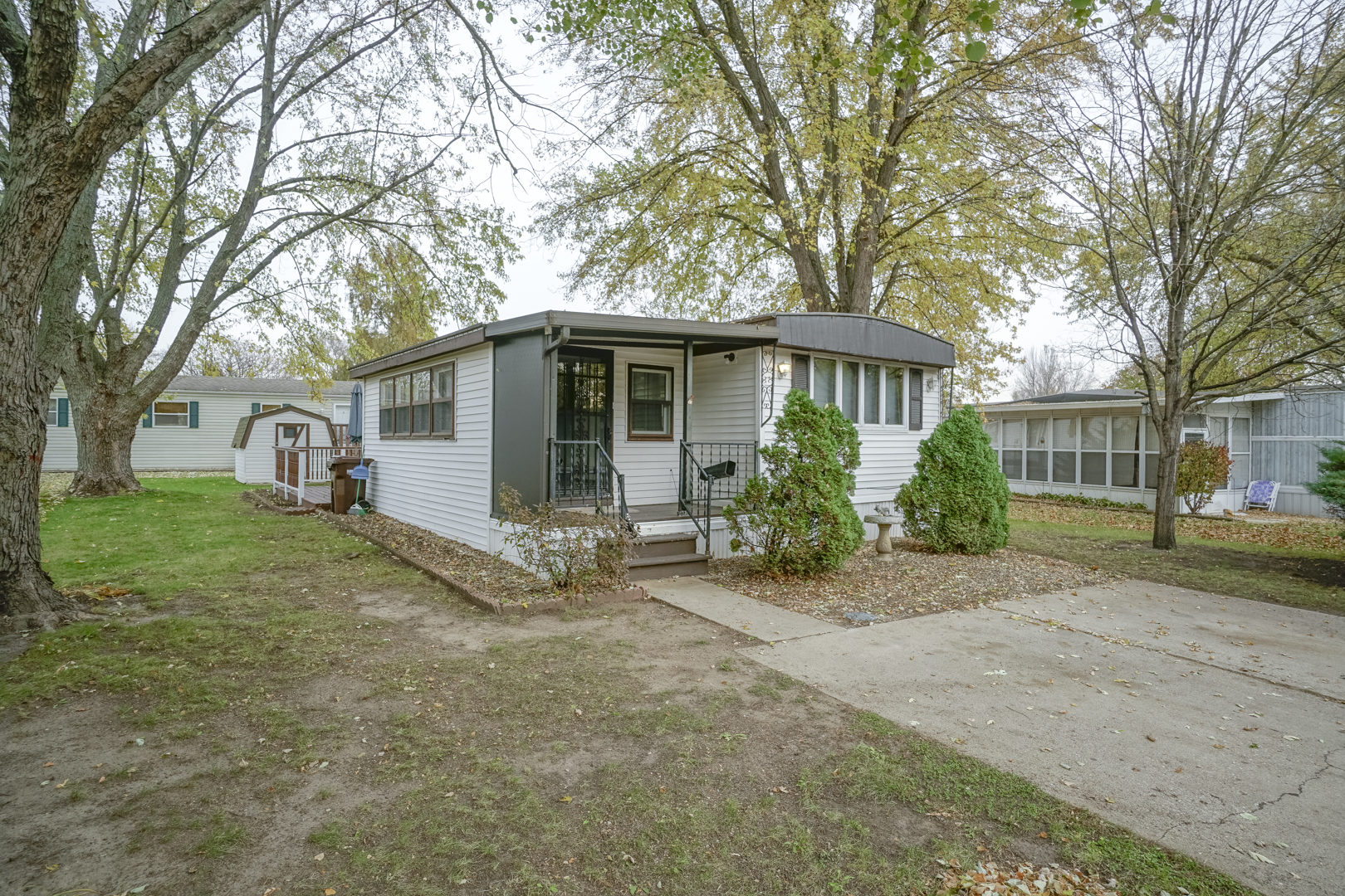 400 Greenview Road Belvidere, IL 61008 - Photo 1 of 23 Gallery Image 1