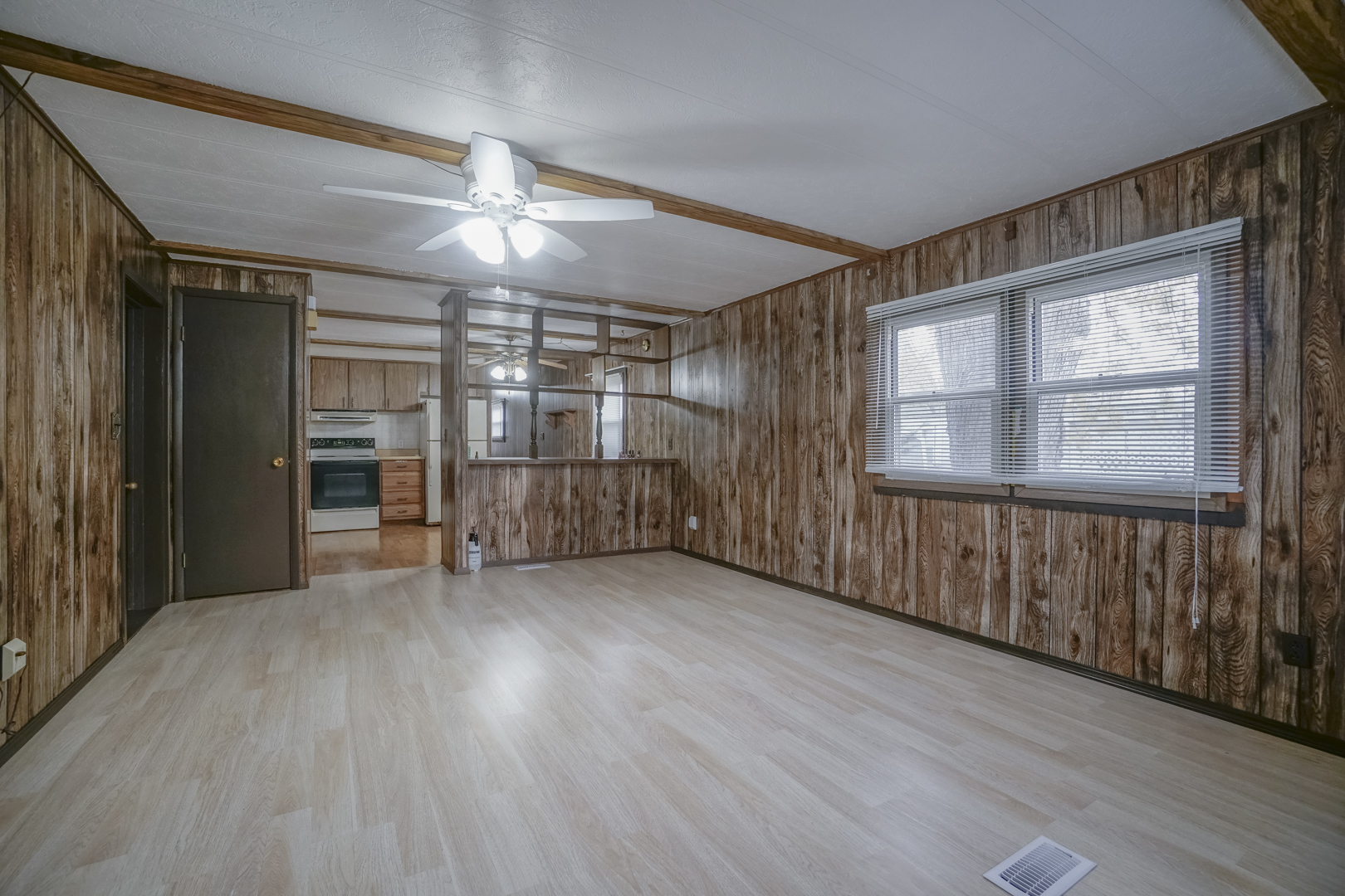400 Greenview Road Belvidere, IL 61008 - Photo 8 of 23 Gallery Image 8