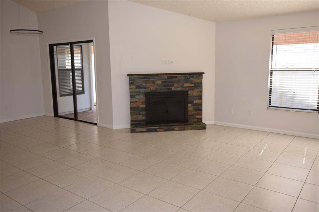 7313 Spring Villas Circle Orlando, FL 32819 - Photo 14 of 41