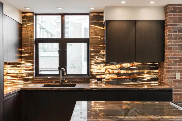 $2,225,000 | 555 Front Street, Unit 204, San Diego, CA 92101