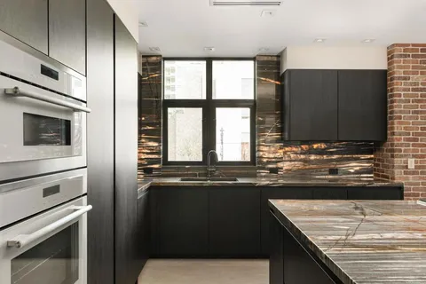 $2,225,000 | 555 Front Street, Unit 204, San Diego, CA 92101