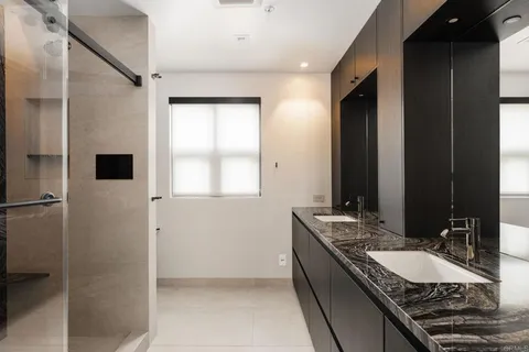 $2,225,000 | 555 Front Street, Unit 204, San Diego, CA 92101