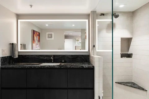 $2,225,000 | 555 Front Street, Unit 204, San Diego, CA 92101