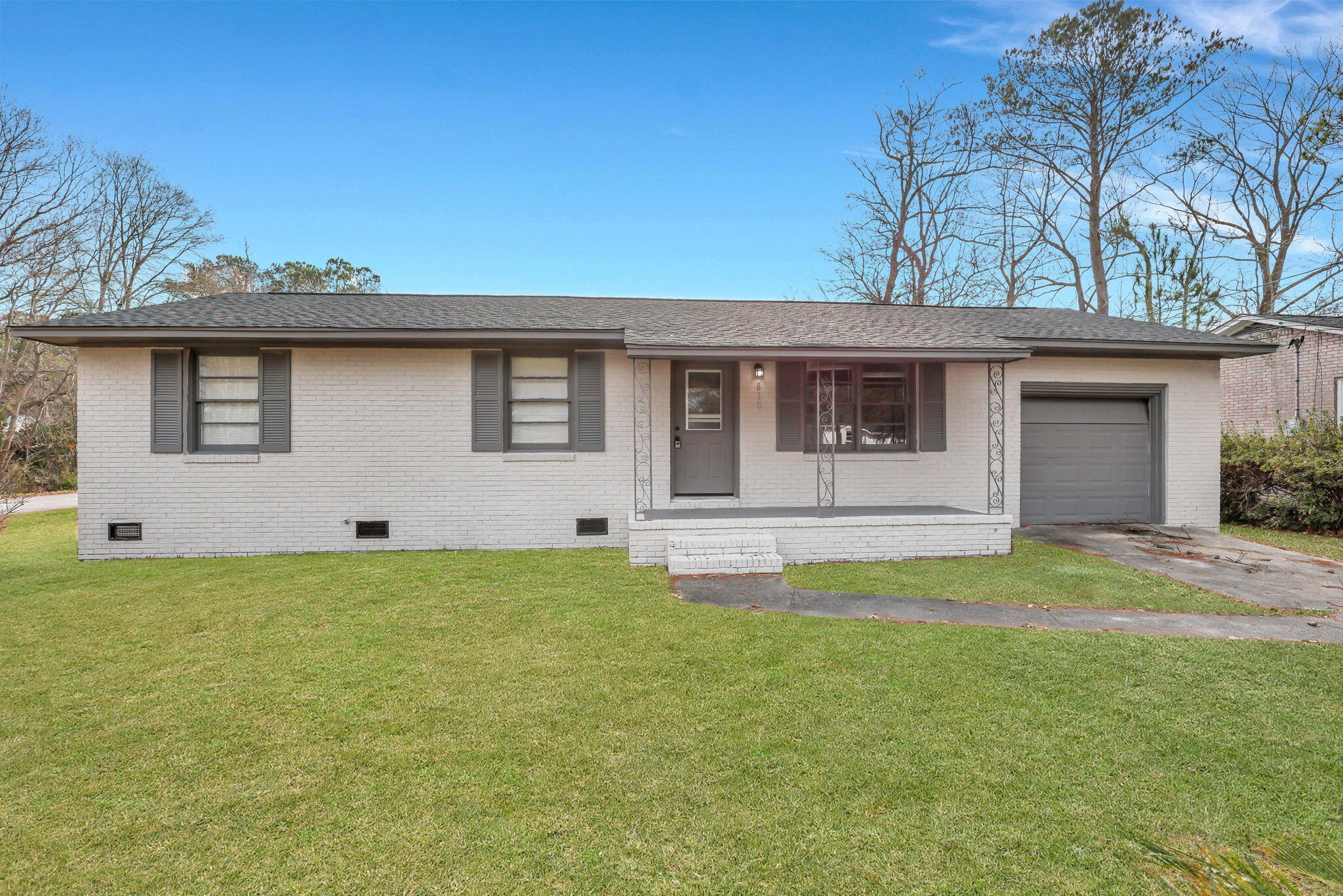 810 Hitching Post Rd.