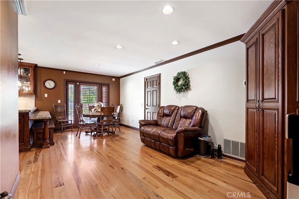 6565 Lorraine Drive Riverside, CA 92506 - Photo 22 of 61