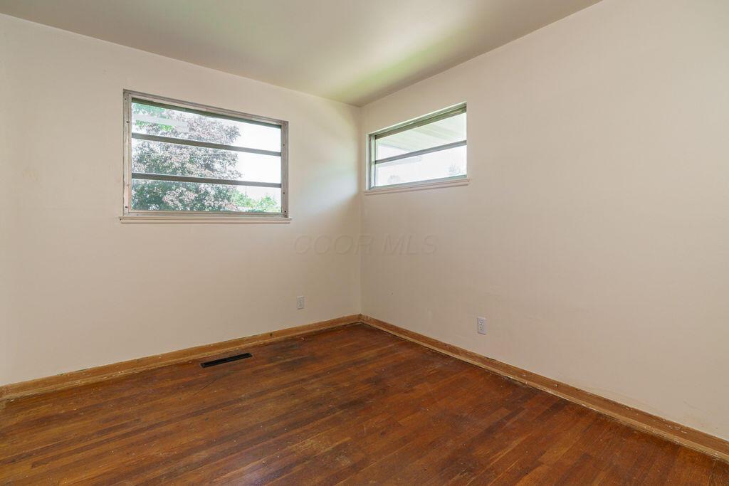 1033 Racine Avenue Columbus, OH 43204 - Photo 17 of 36