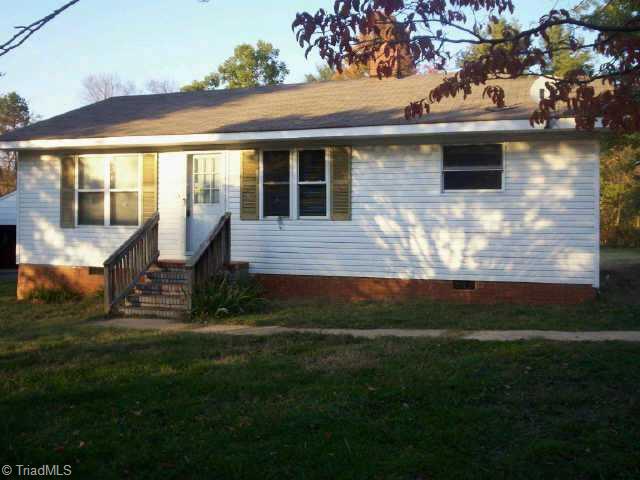 2107 Junction Road Cooleemee, NC 27014 - Photo 1 of 6 Exterior Front.