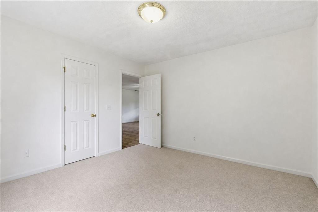 859 Buck Boulevard Southeast Calhoun, GA 30701 - Photo 15 of 36