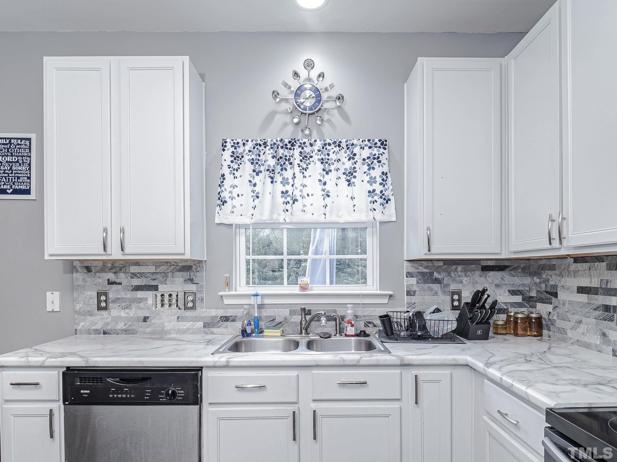 5305 Heather Ridge Lane Raleigh, NC 27610 - Photo 15 of 22 Gallery Image 15