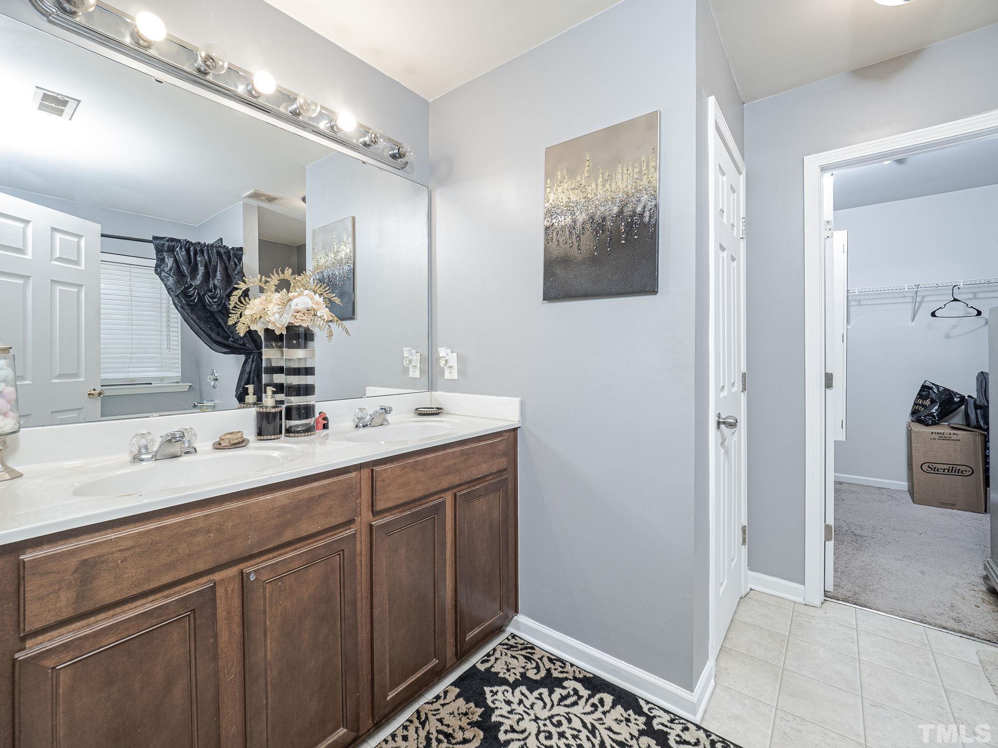 5305 Heather Ridge Lane Raleigh, NC 27610 - Photo 19 of 22 Gallery Image 19