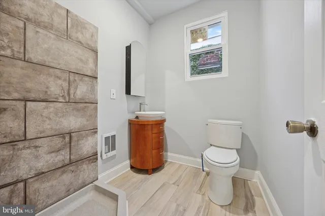 $216,500 | 603 South 60th Street, Philadelphia, PA 19143