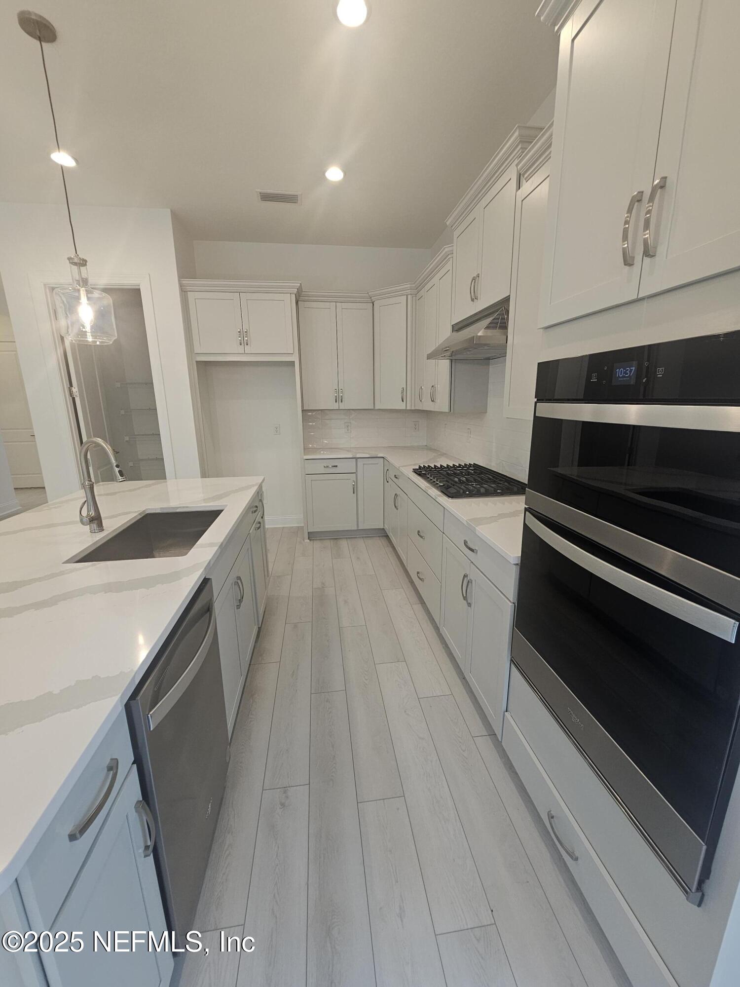 265 Wye Road St. Johns, FL 32259 - Photo 17 of 76 Gourmet Kitchen