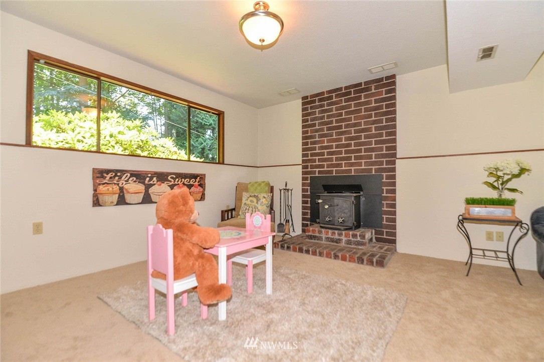 23225 53rd Avenue Southeast Bothell, WA 98021 - Photo 14 of 24
