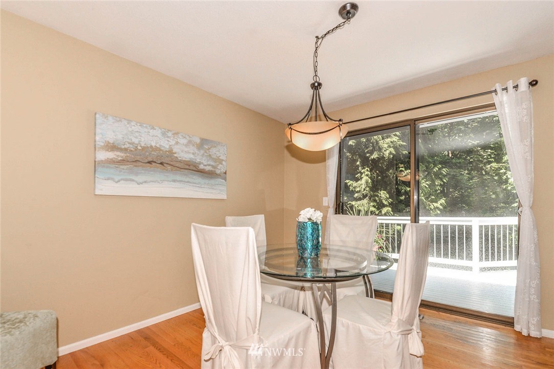 23225 53rd Avenue Southeast Bothell, WA 98021 - Photo 6 of 24