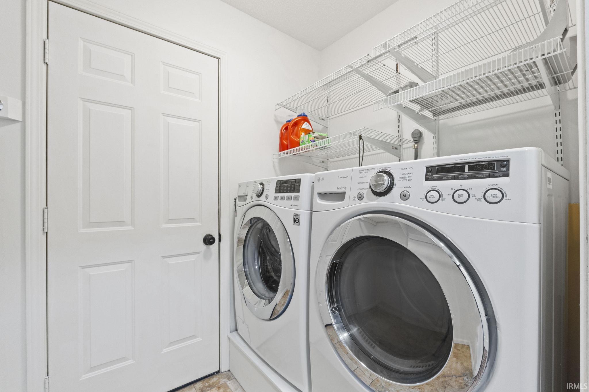 8723 Stand Ridge Run Fort Wayne, IN 46825 - Photo 23 of 33