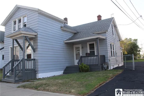 $319,000 | 216-218 Lake Shore Drive West, Dunkirk, NY 14048