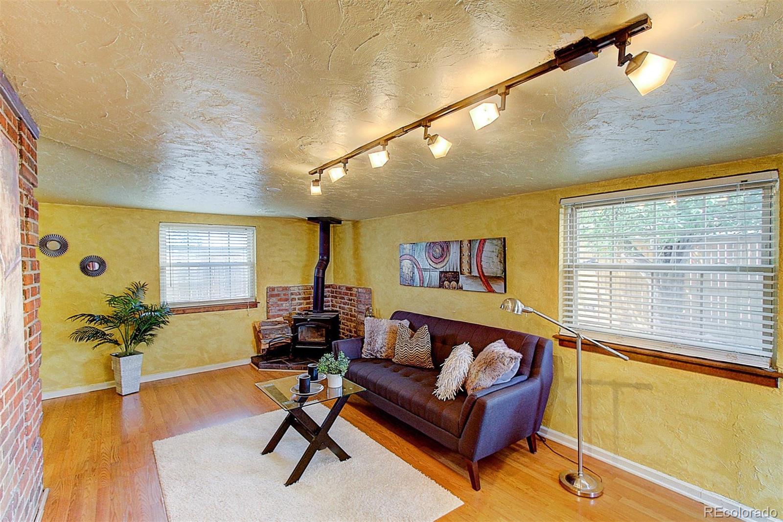 1051 Quebec Street Denver, CO 80220 - Photo 8 of 33