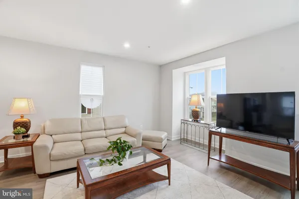 $497,990 | 8437 Hamlin Street, Lanham, MD 20706