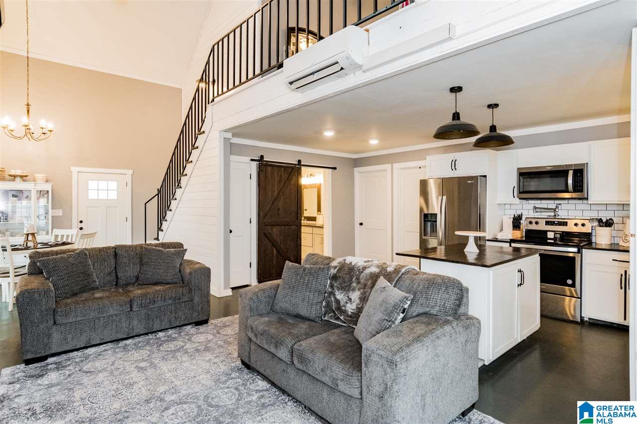 1085 Jones Chapel Loop Springville, AL 35146 - Photo 7 of 32