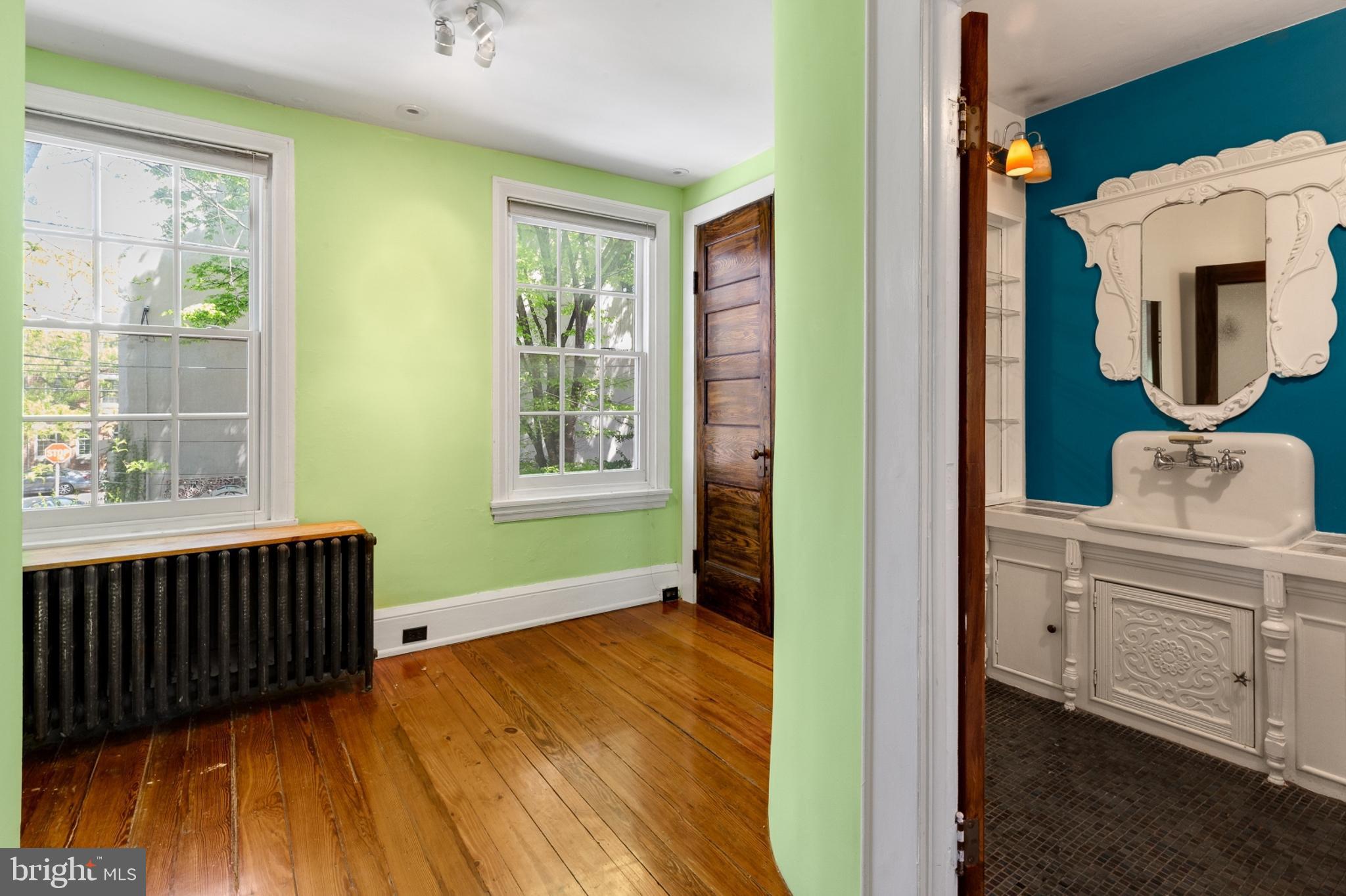 528 Kauffman Street Philadelphia, PA 19147 - Photo 11 of 30