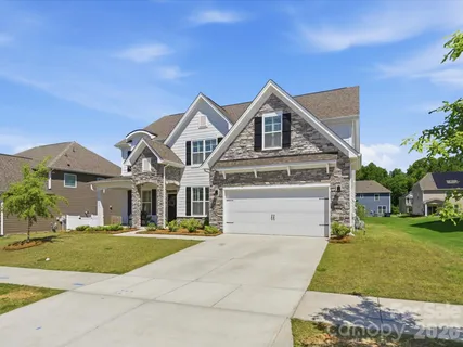 $720,000 | 2204 Skybrook Oaks Drive, Huntersville, NC 28078
