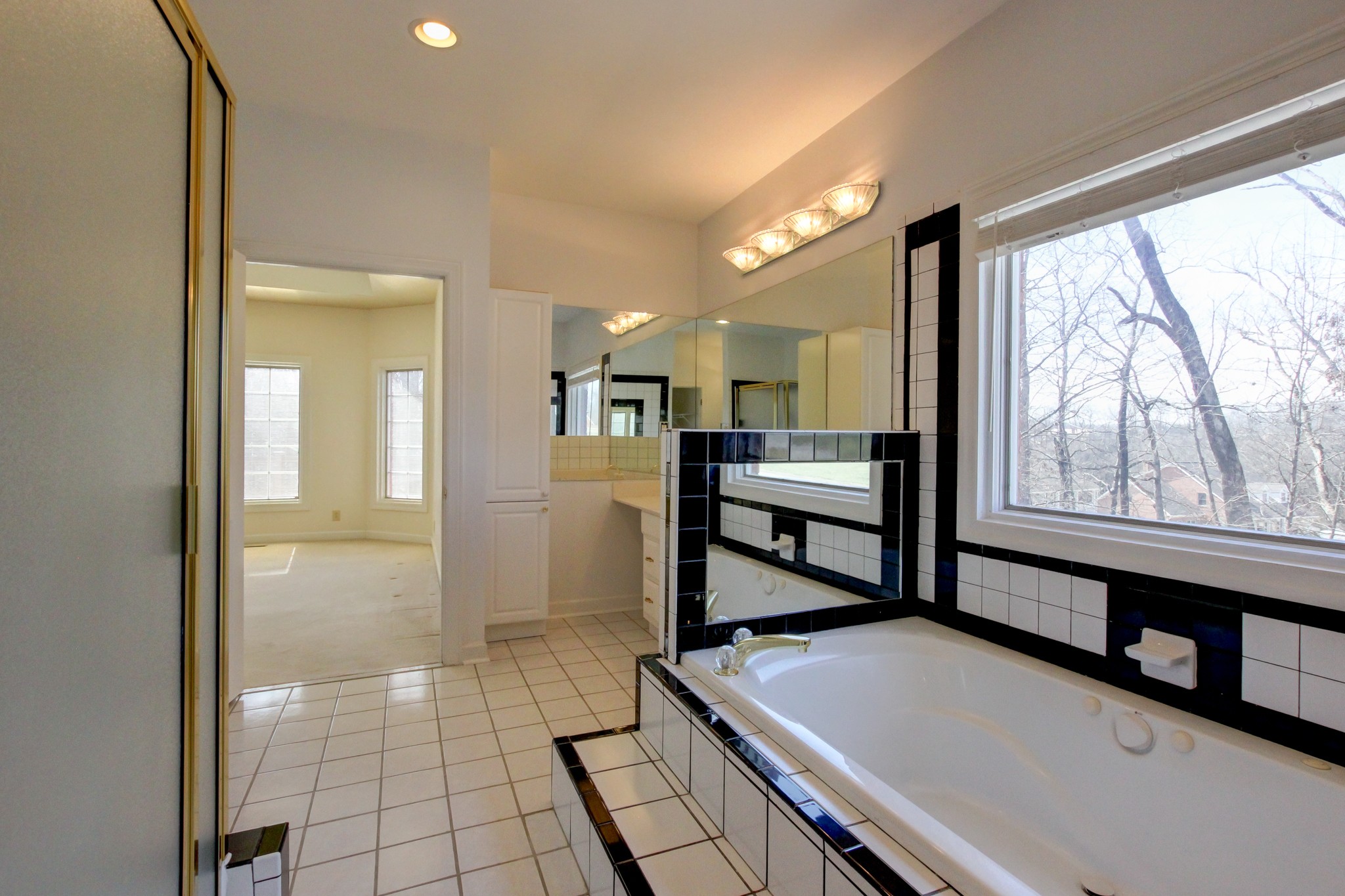 2208 Foxfire Road Clarksville, TN 37043 - Photo 31 of 46 Gallery Image 31