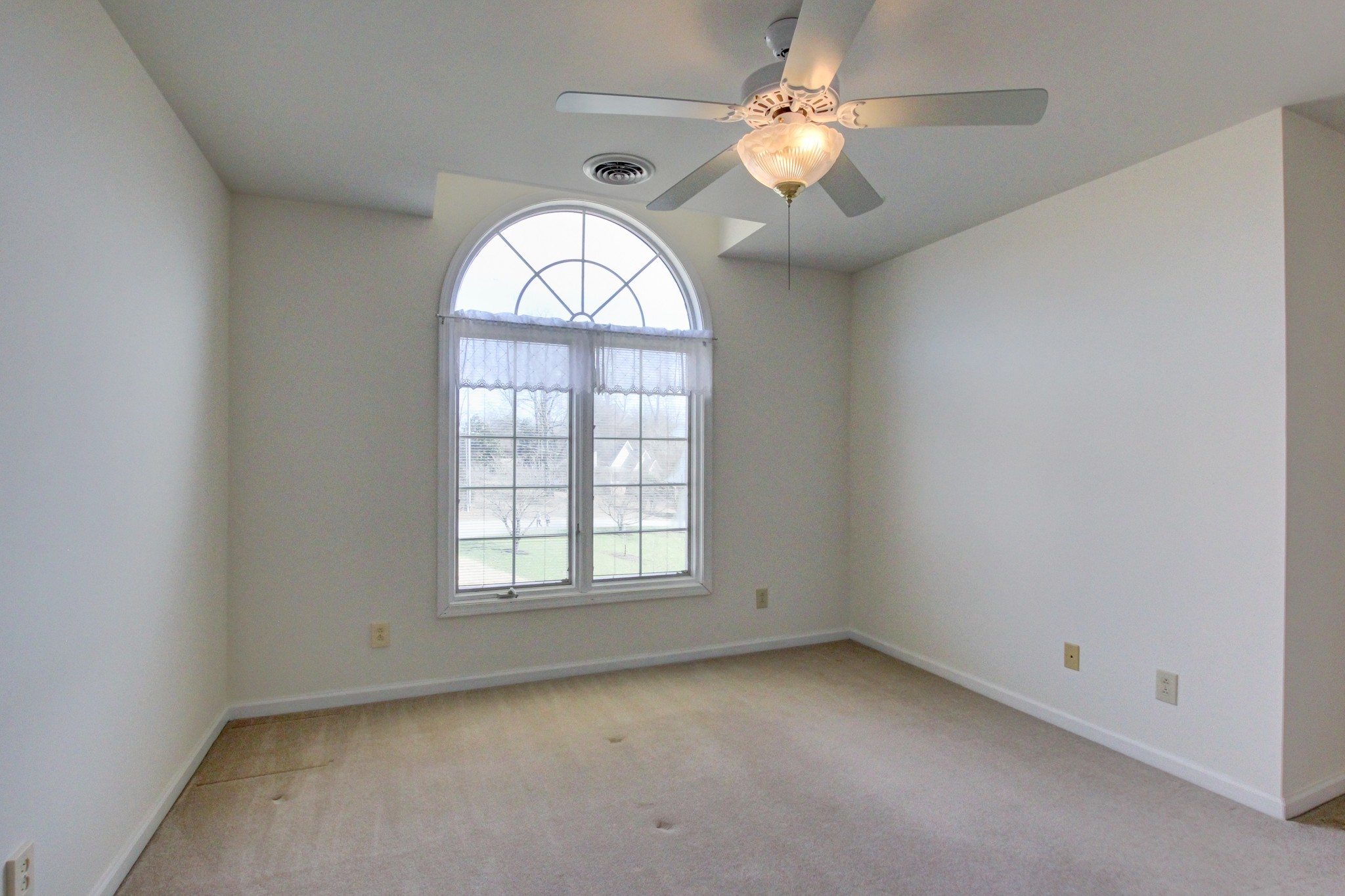 2208 Foxfire Road Clarksville, TN 37043 - Photo 37 of 46 Gallery Image 37