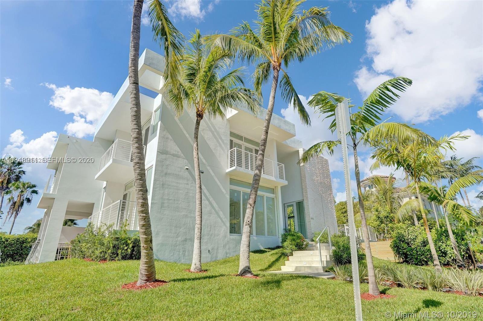 610 Ridgewood Road Key Biscayne, FL 33149 - Photo 31 of 34 Gallery Image 31
