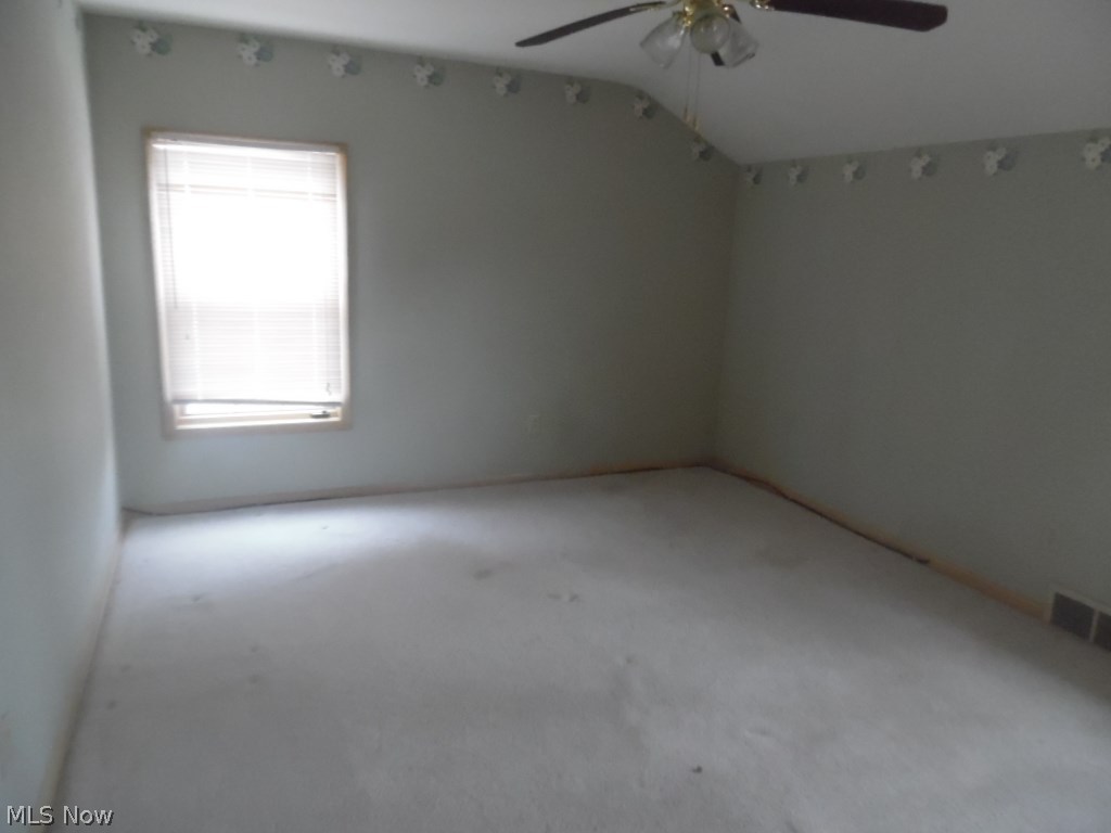 4785 Dorshwood Road Cleveland, OH 44121 - Photo 13 of 18