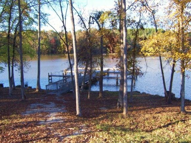 529 Terrapin Pointe Road Hodges, SC 29653 - Photo 6 of 12