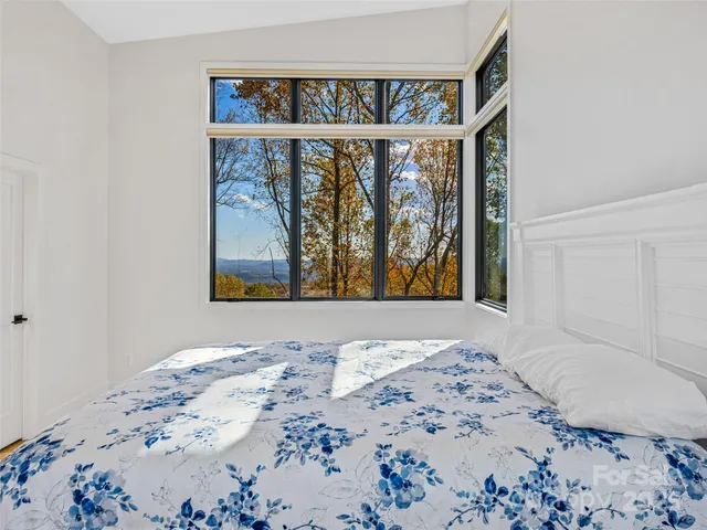 $1,795,000 | 15 Green Laurel Trail, Fletcher, NC 28732