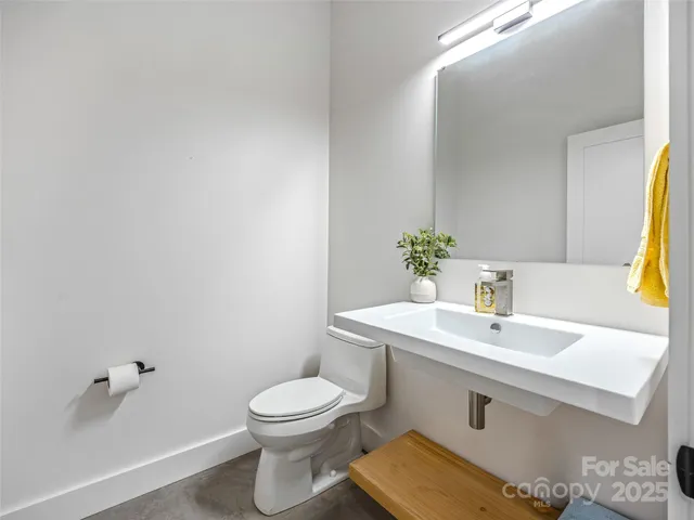 $1,795,000 | 15 Green Laurel Trail, Fletcher, NC 28732