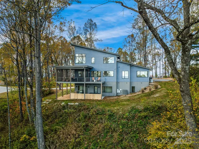 $1,795,000 | 15 Green Laurel Trail, Fletcher, NC 28732