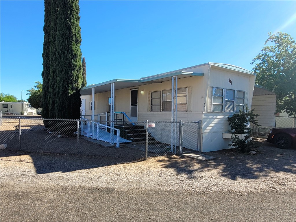 3003 Hualapai Mountain Road, Unit 22 Kingman, AZ 86401 - Photo 1 of 26