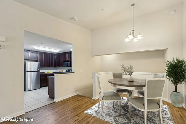 $195,000 | 7062 Snowy Canyon Drive, Unit 112, Jacksonville, FL 32256