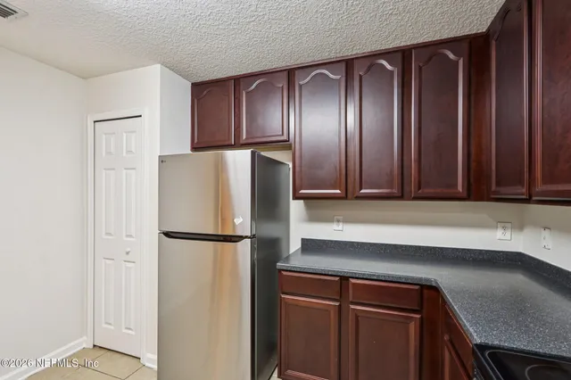 $195,000 | 7062 Snowy Canyon Drive, Unit 112, Jacksonville, FL 32256