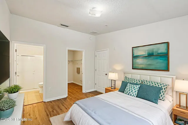 $195,000 | 7062 Snowy Canyon Drive, Unit 112, Jacksonville, FL 32256