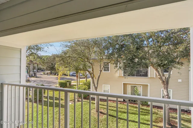 $195,000 | 7062 Snowy Canyon Drive, Unit 112, Jacksonville, FL 32256