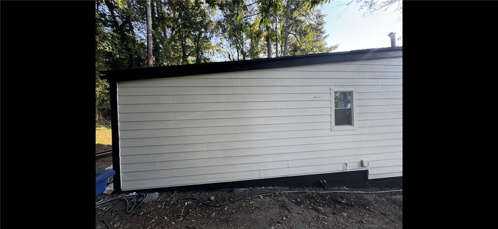 2231 Penelope Street Northwest Atlanta, GA 30314 - Photo 3 of 23 a close up of a shower