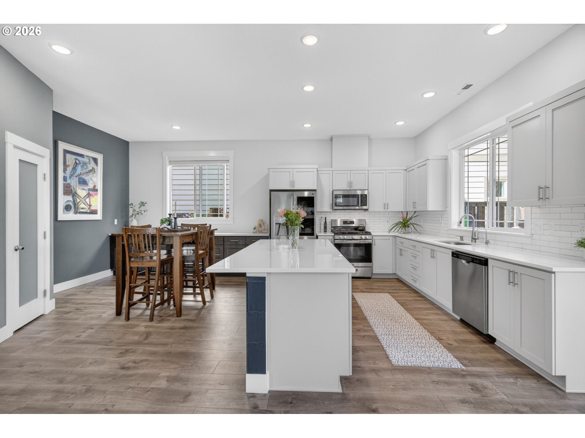 16537 Southwest Sunshine Coast Street Portland, OR 97223 - Photo 9 of 48