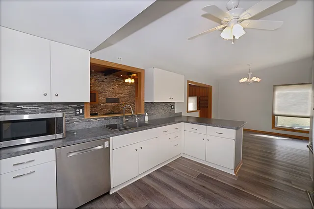 $269,900 | 3757 Highway 71, Sheridan, IL 60551