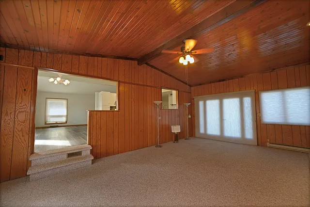 $269,900 | 3757 Highway 71, Sheridan, IL 60551