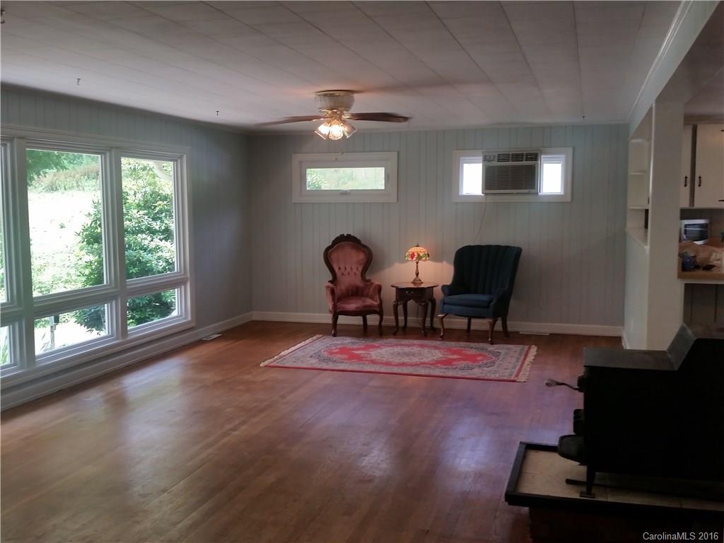 1150 Orion Davis Road Waynesville, NC 28786 - Photo 7 of 15 Gallery Image 7
